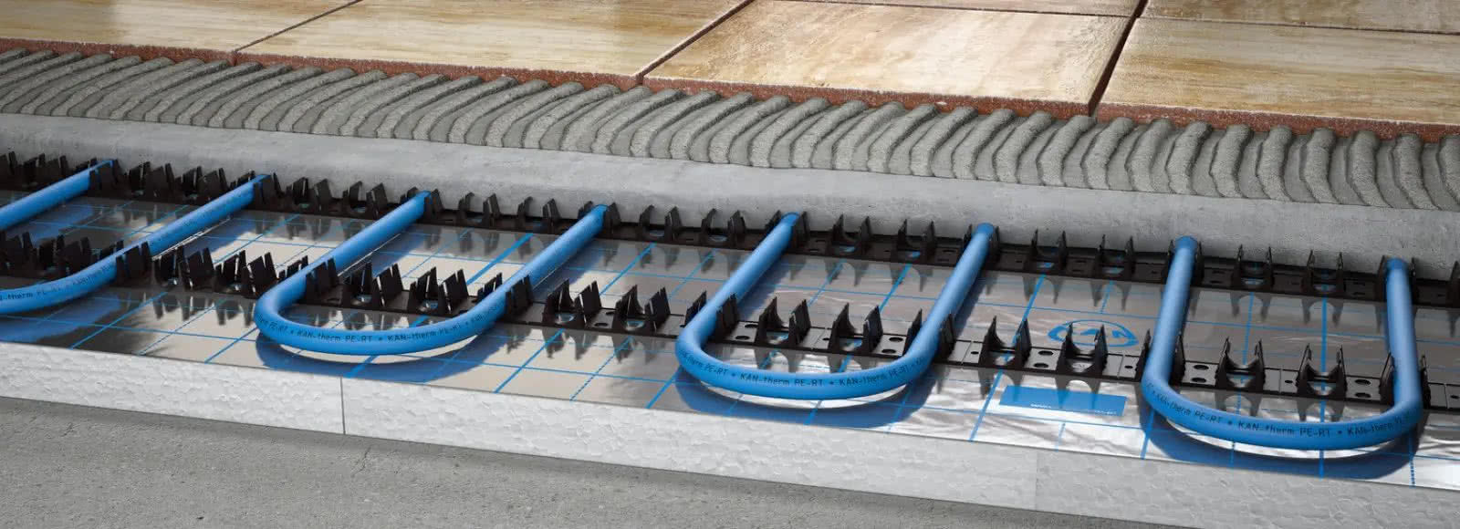Układ warstw podłogi z ogrzewaniem wodnym KAN-Therm Rail. fot. KAN sp. z o.o. Układ warstw podłogi z ogrzewaniem wodnym KAN-Therm Rail. fot. KAN sp. z o.o.