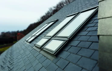 Wybieramy okna dachowe - na co zwrócić uwagę?