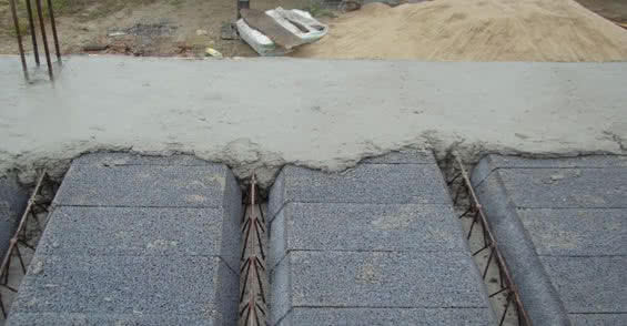 Betonowanie stropu Betonowanie stropu